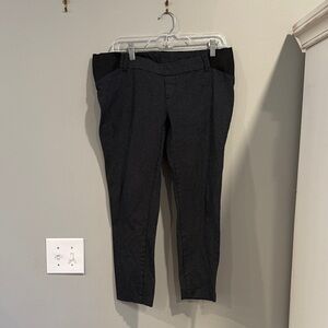 Old Navy Swiss Dot Maternity Ankle Pants